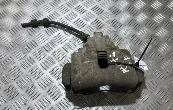 Ford Mondeo MK II Front brake caliper
