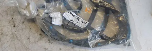 Jeep Cherokee Rubber seal loading door 68103092AB