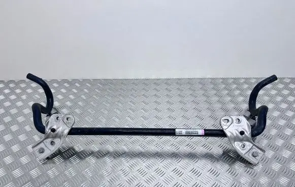 Mercedes-Benz C W205 Front anti-roll bar/sway bar A2053231565