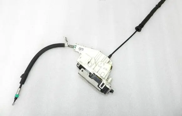 Lancia Thema Rear door lock P04589915AD K04589915AE