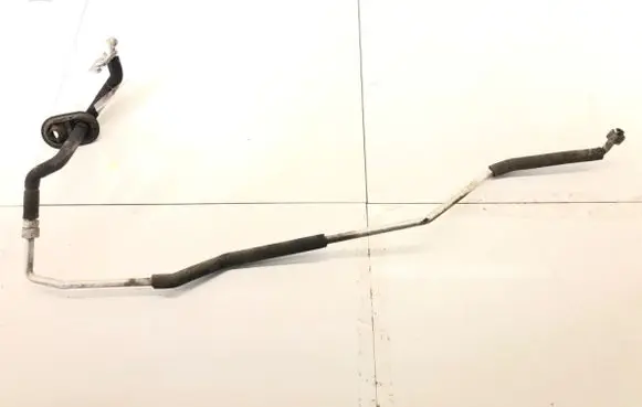 Air conditioning (A/C) pipe/hose
