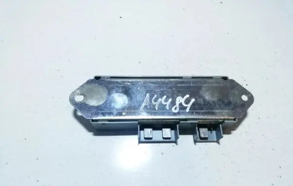 Antenna control unit