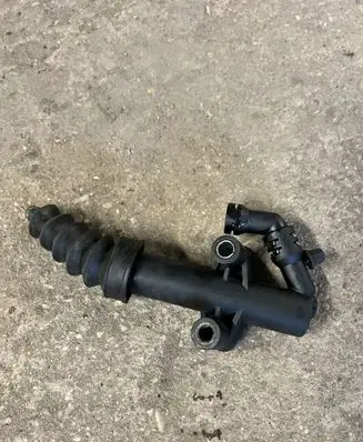 Peugeot 207 Clutch slave cylinder 9683750480 968375048