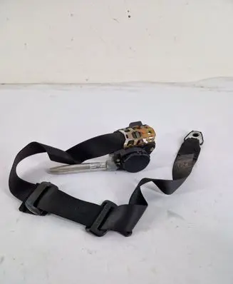 Mercedes-Benz E W124 Front seatbelt 2018607185