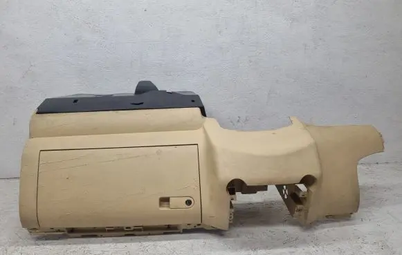 Volkswagen Touareg I Glove box set 7L6858904