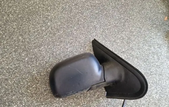 Ford Explorer Front door electric wing mirror
