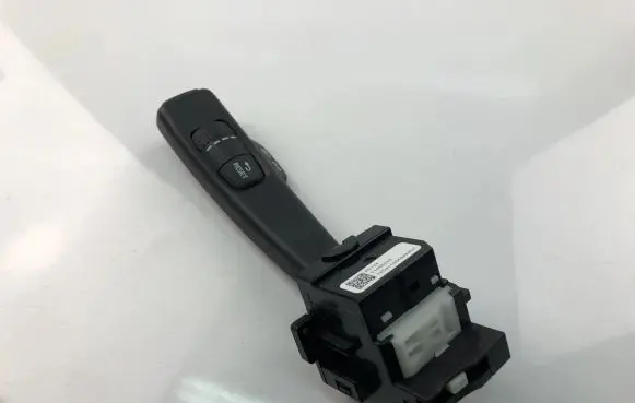 Volvo V40 Indicator stalk 31456045