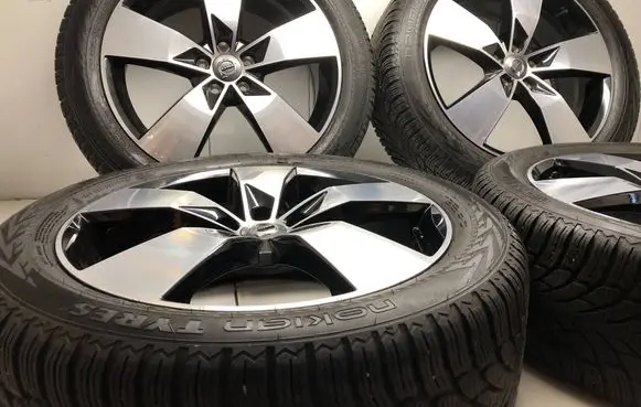 Volvo XC40 R19 alloy rim 