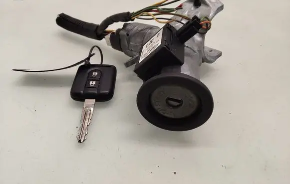 Nissan Micra Ignition lock N0501653 28590AX600