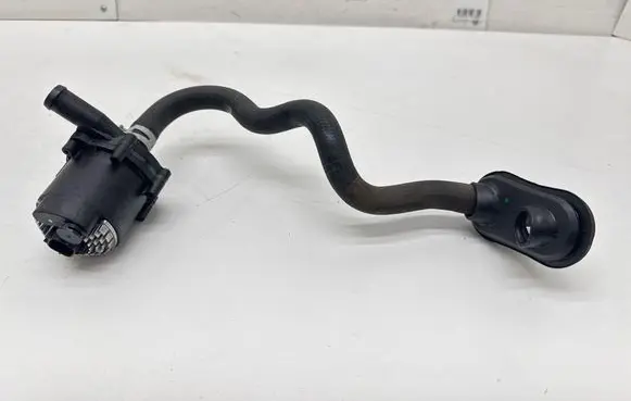 Tesla Model S Electric auxiliary coolant/water pump 106747300C