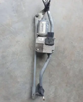 Audi A4 S4 B8 8K Front wiper linkage and motor 8K1955119A 8T1955119 8K1955023B