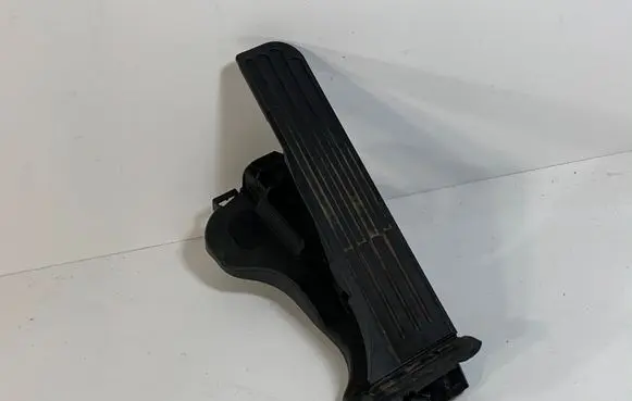 Volkswagen Eos Accelerator throttle pedal 1Q1721503