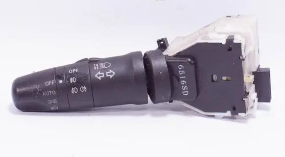 Nissan Note (E11) Indicator stalk 6516SD