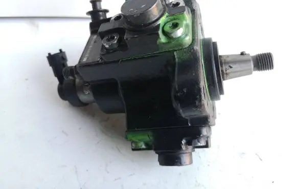 Fiat Doblo Fuel injection high pressure pump 0445010242 55230112