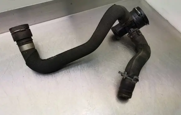 Audi A4 S4 B8 8K Engine coolant pipe/hose 8K0122293B