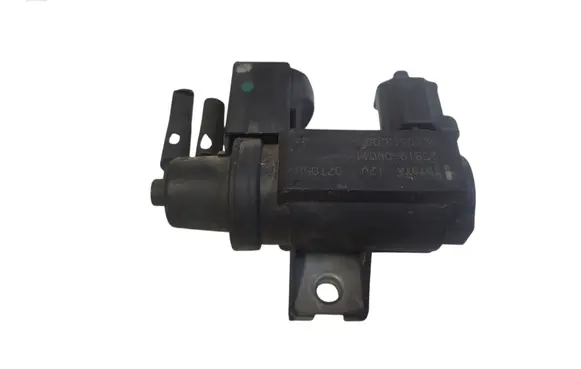 Toyota Auris 150 Turbo solenoid valve 258190R011