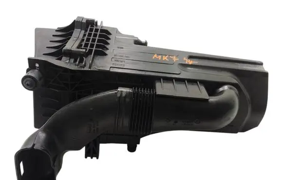 Ford Fiesta Air filter box C1B19600CD