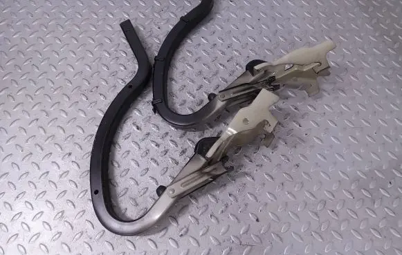 KIA Optima Tailgate/trunk/boot hinge 79210D4000 79220D4000