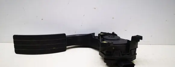 Renault Captur Accelerator throttle pedal 180029347R