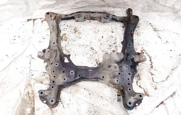 Honda CR-V Front subframe