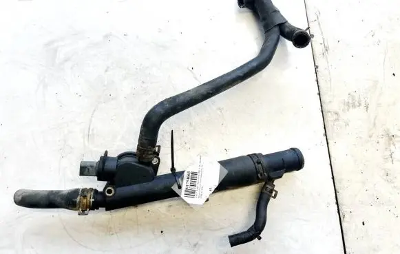 Volkswagen Polo Engine coolant pipe/hose 038121132D