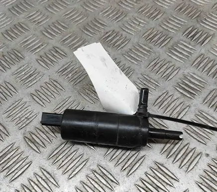 BMW 7 F01 F02 F03 F04 Headlight washer pump 7217792