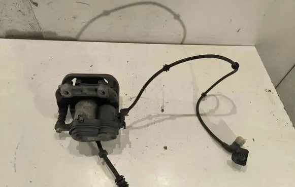 Mercedes-Benz GL X166 Rear brake caliper 32352564