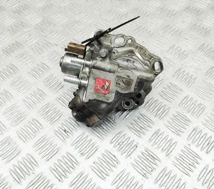 Ford Kuga II Fuel injection high pressure pump 9674984480 28384347
