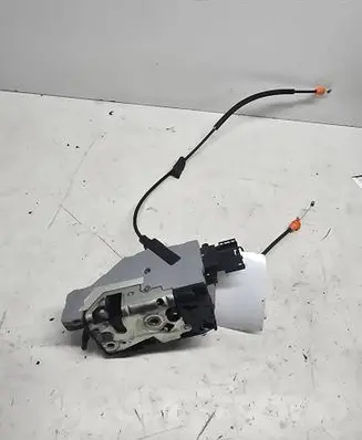 Citroen C4 I Picasso Rear door lock 24090158