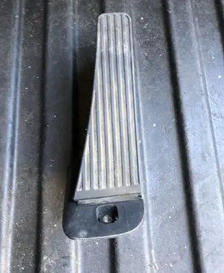 Volvo S90, V90 Accelerator throttle pedal 31489764 CT8UC TPD65984
