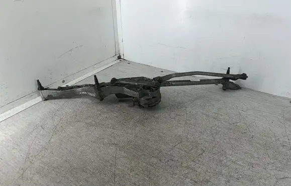 Mercedes-Benz E W211 Front wiper linkage 