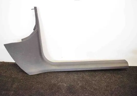 Audi Q3 8U Front sill trim cover 8U1867272