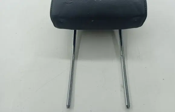 Audi Q7 4L Rear seat headrest 