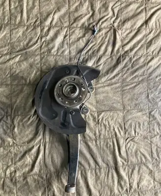 Mercedes-Benz R W251 Front wheel hub spindle knuckle