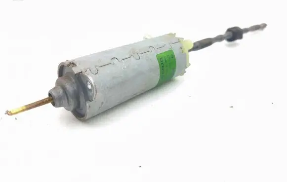 Volvo V70 Seat adjustment motor 0130002530 280807N 198392104