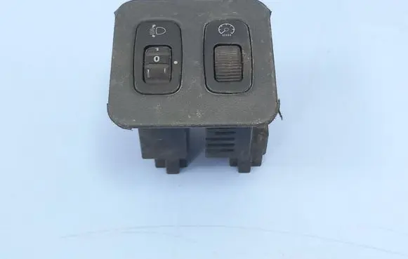 Mitsubishi Pajero Headlight level height control switch MR402645