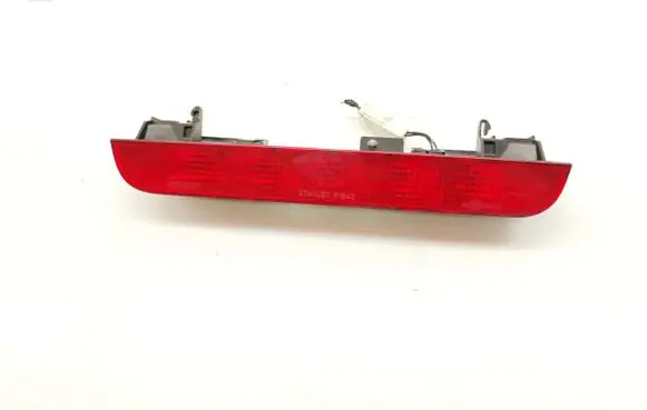 Nissan X-Trail T30 Third/center stoplight