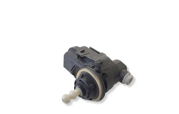 Renault Trafic II (X83) Headlight level adjustment motor 8200402521