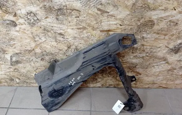 Rear underbody cover/under tray