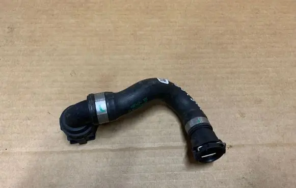 BMW X3 G01 Engine coolant pipe/hose 7535535