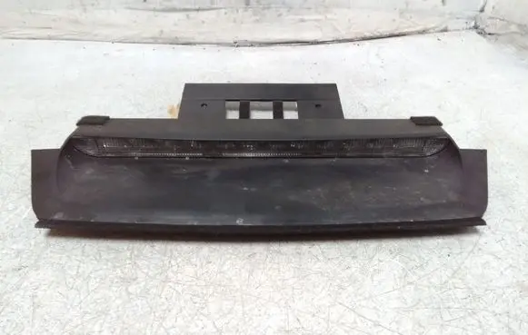 Volvo S60 Third/center stoplight 148316