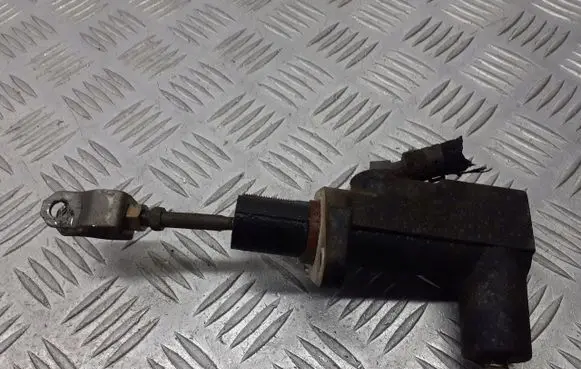 Mazda 6 Clutch release bearing slave cylinder 