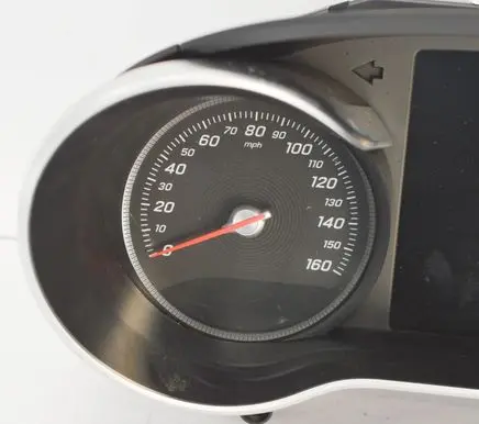 Mercedes-Benz C W205 Speedometer (instrument cluster)