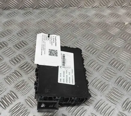 Land Rover Range Rover Sport L461 Fuse module M8E214N030BB