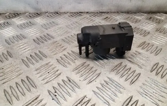 Opel Movano B Turbo solenoid valve