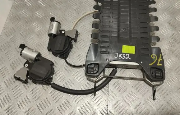 Maserati Ghibli Seat control module 8638722