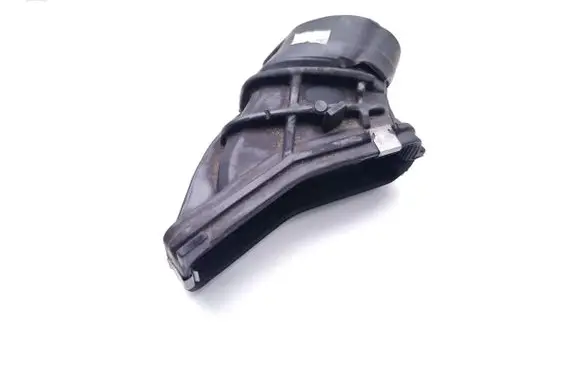 Ford Focus Air intake hose/pipe AV61-9A675-AD 1050706S01