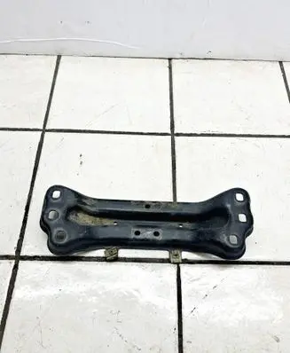Mercedes-Benz C W205 Gearbox mounting bracket A2052401202