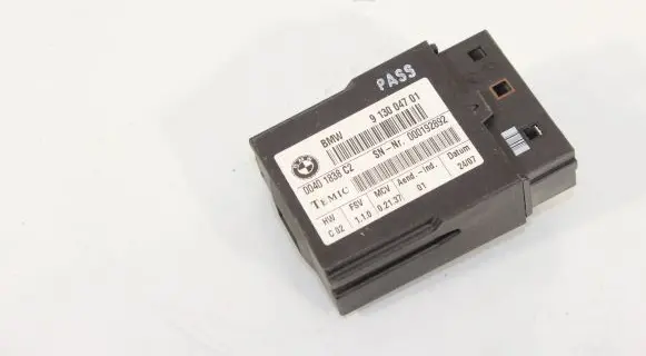 BMW 3 E90 E91 Seat belt adjustment motor 9130047 000192892 00401838C2
