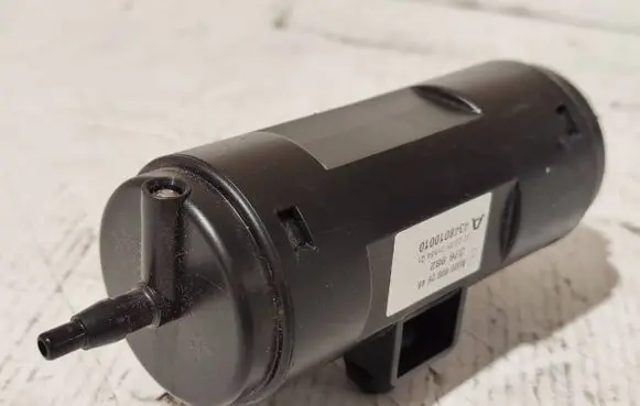 Mercedes-Benz B W245 Valve vacuum A0008002648 376982 4348010010